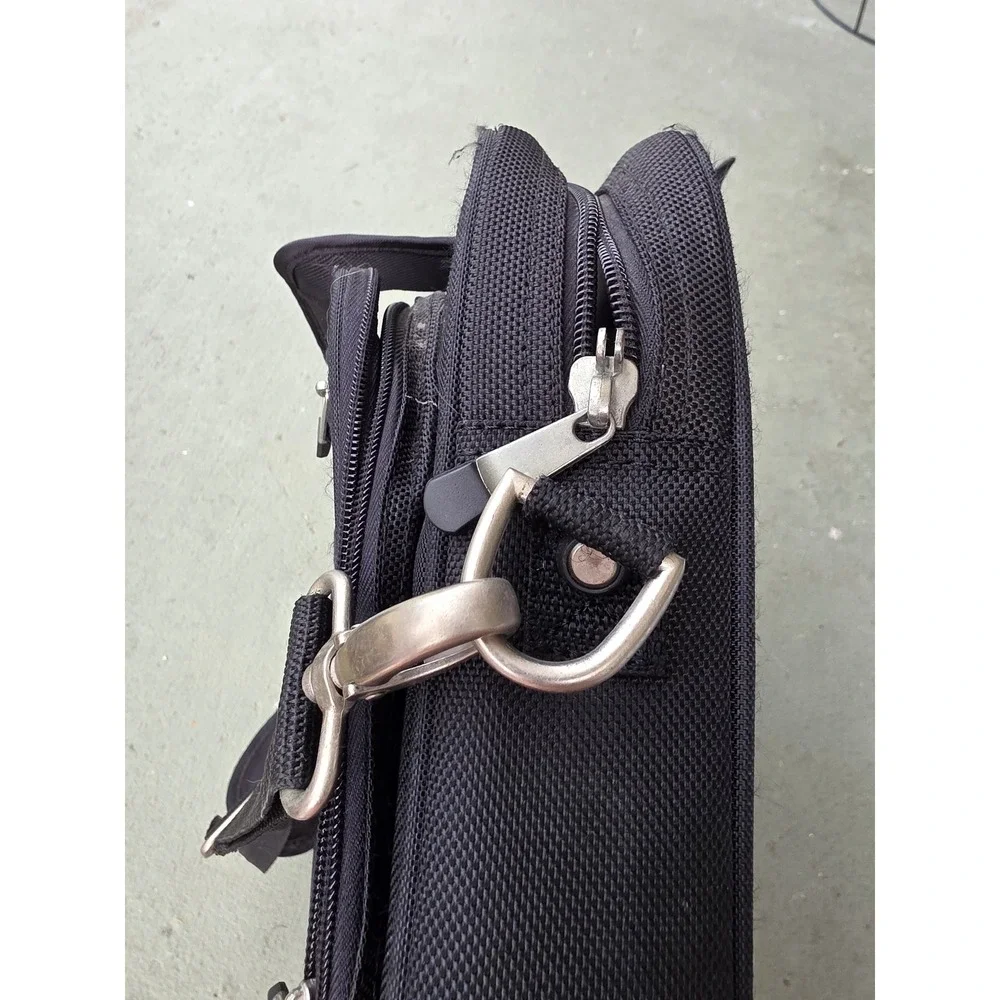 Dell Black Ballistic Nylon Laptop Messenger Bag Briefcase Professional Travel Z2